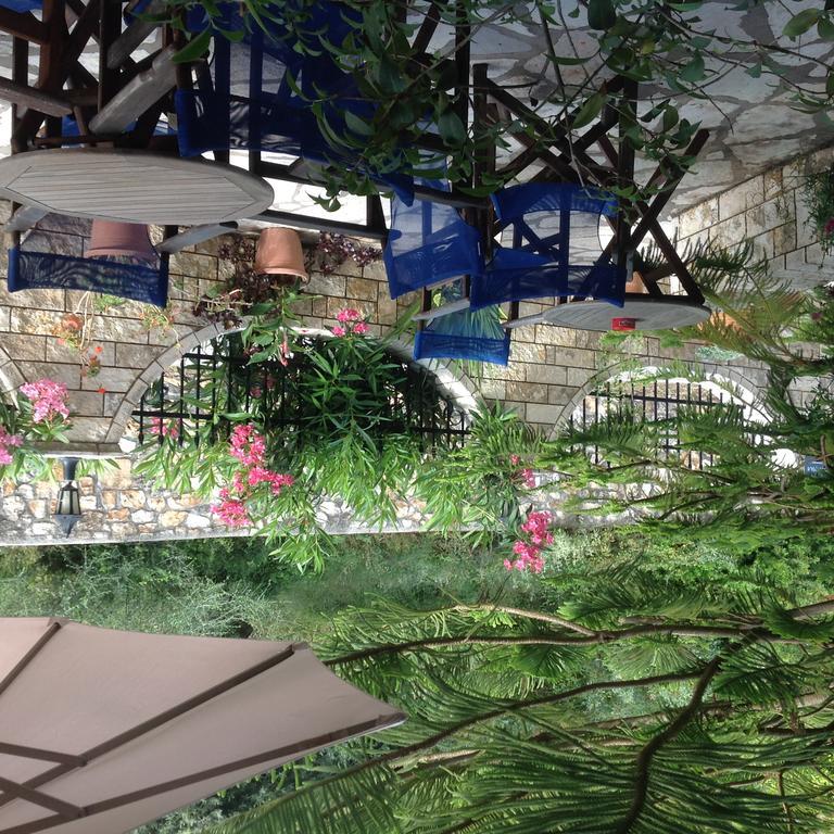 Hotel Nostos Frikes Екстер'єр фото